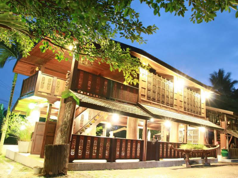 Heuan Parittapa Lanna Resort Baan Tawai Chiang Mai Exterior foto